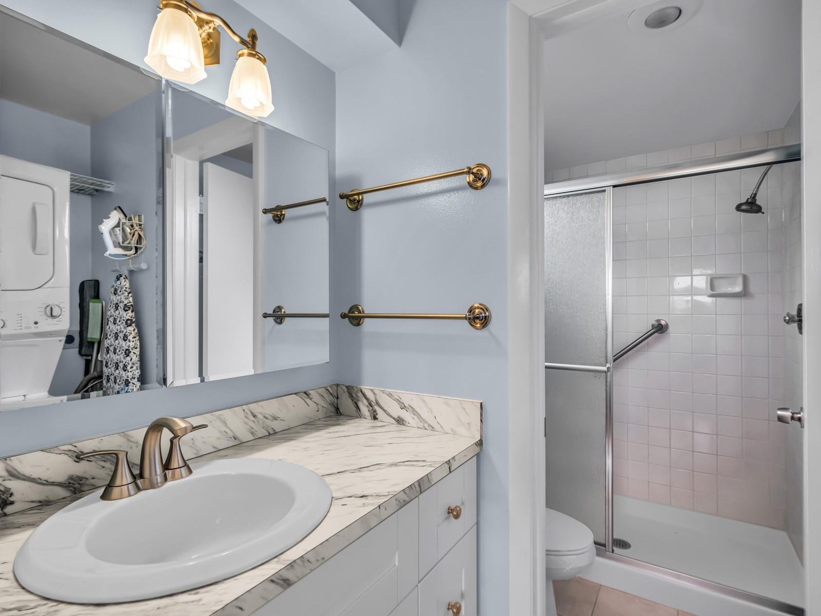 SUNRISE LAKES PHASE 4 - Residential