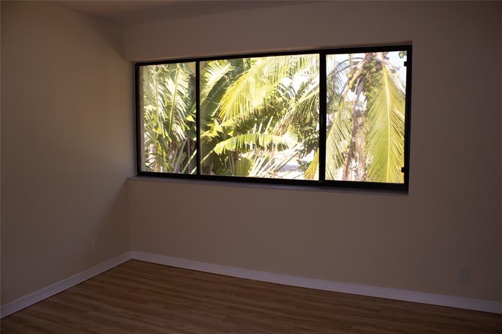 COBBLE EAST CONDO - Residential