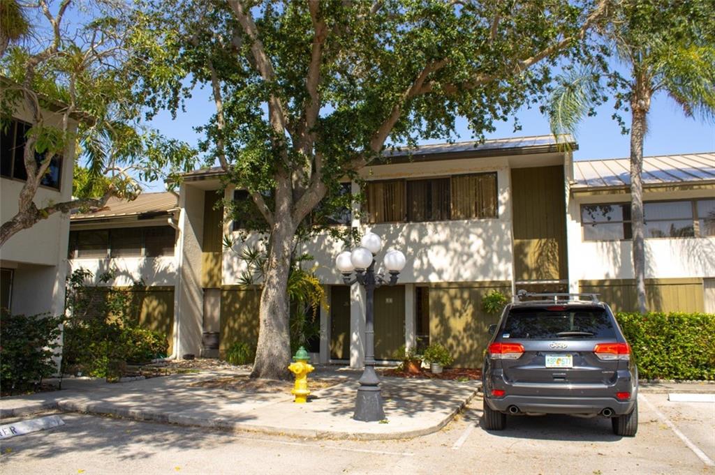 COBBLE EAST CONDO - Residential