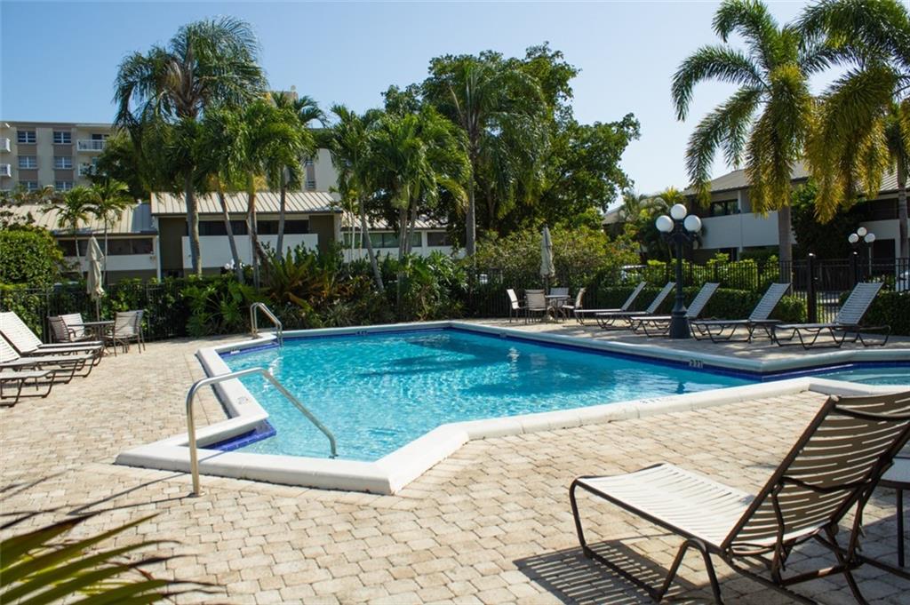 COBBLE EAST CONDO - Residential