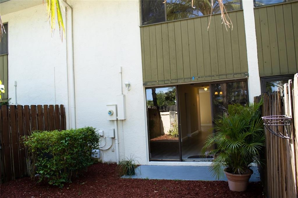 COBBLE EAST CONDO - Residential