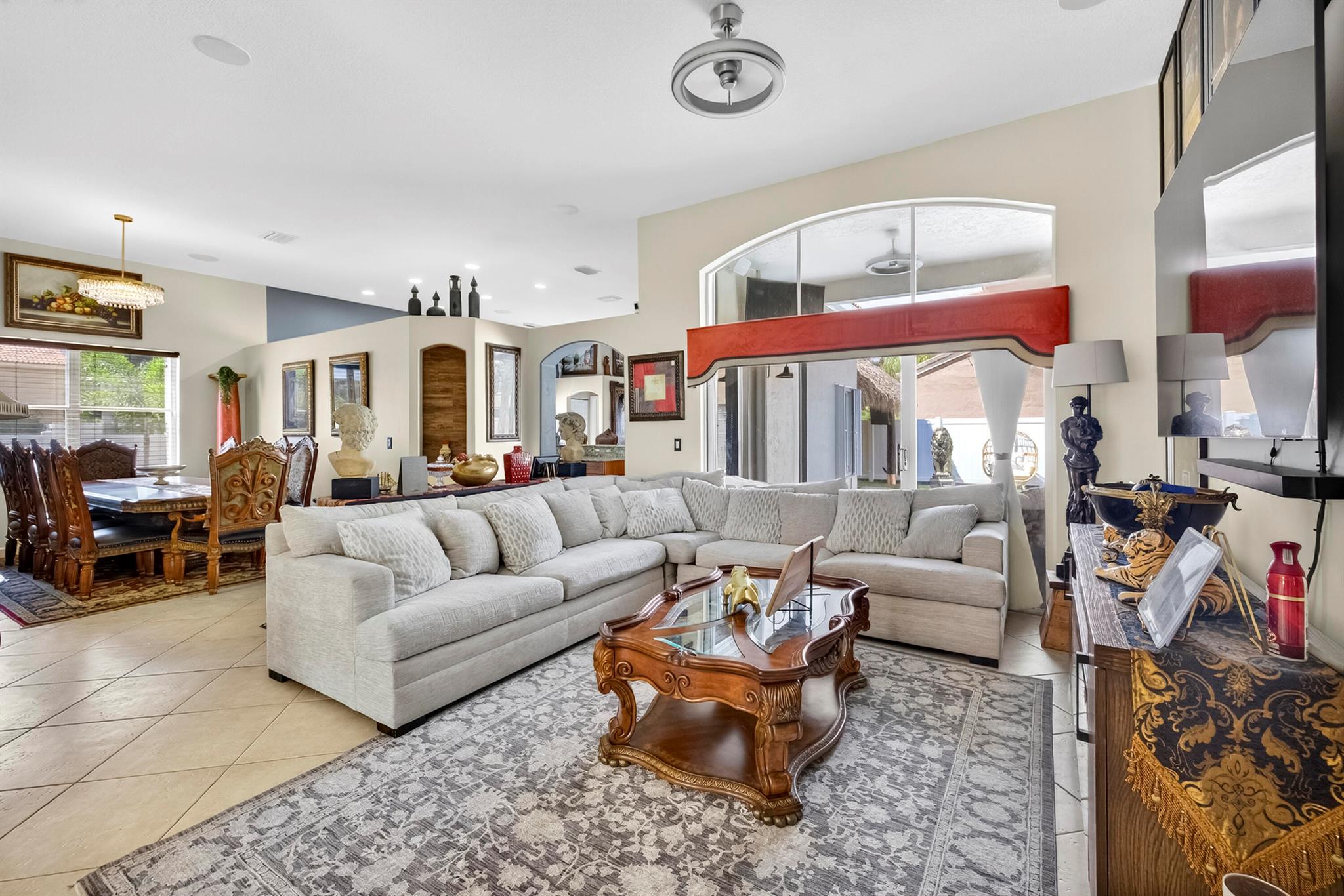 WINSTON TRAILS - Residential
