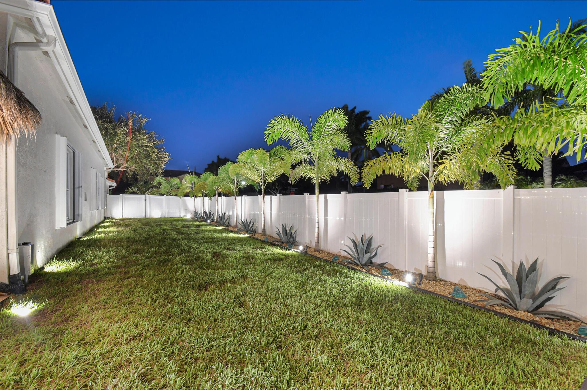 WINSTON TRAILS - Residential