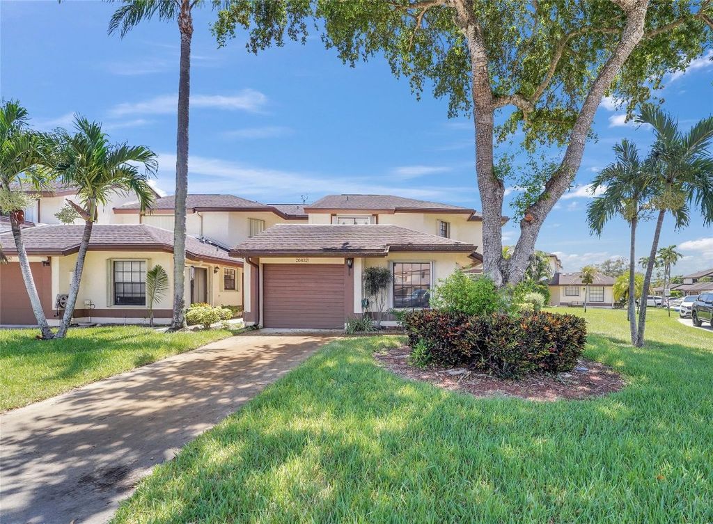 Photo of 20832 Boca Ridge Drive, Boca Raton, FL 33428 (MLS # F10520698)