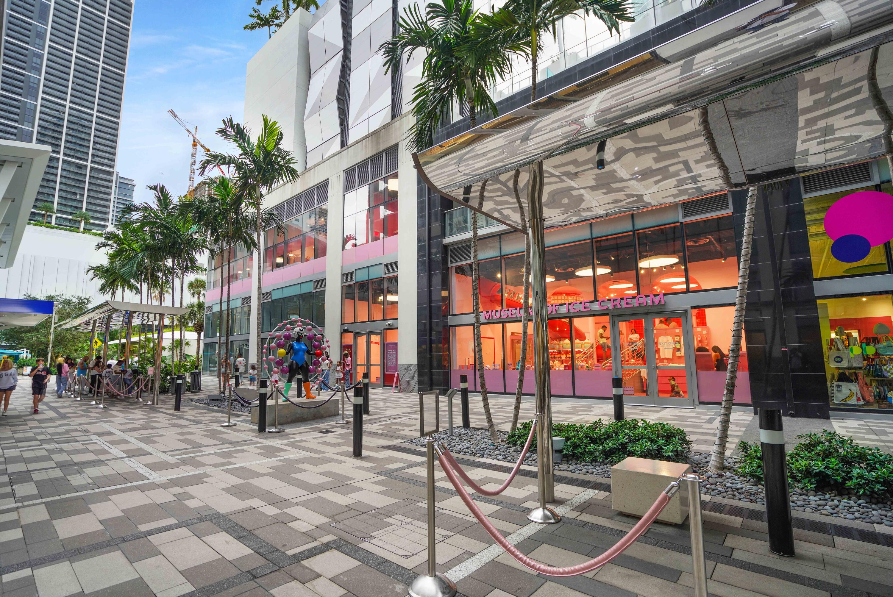 PARAMOUNT MIAMI WORLDCENTER - Residential