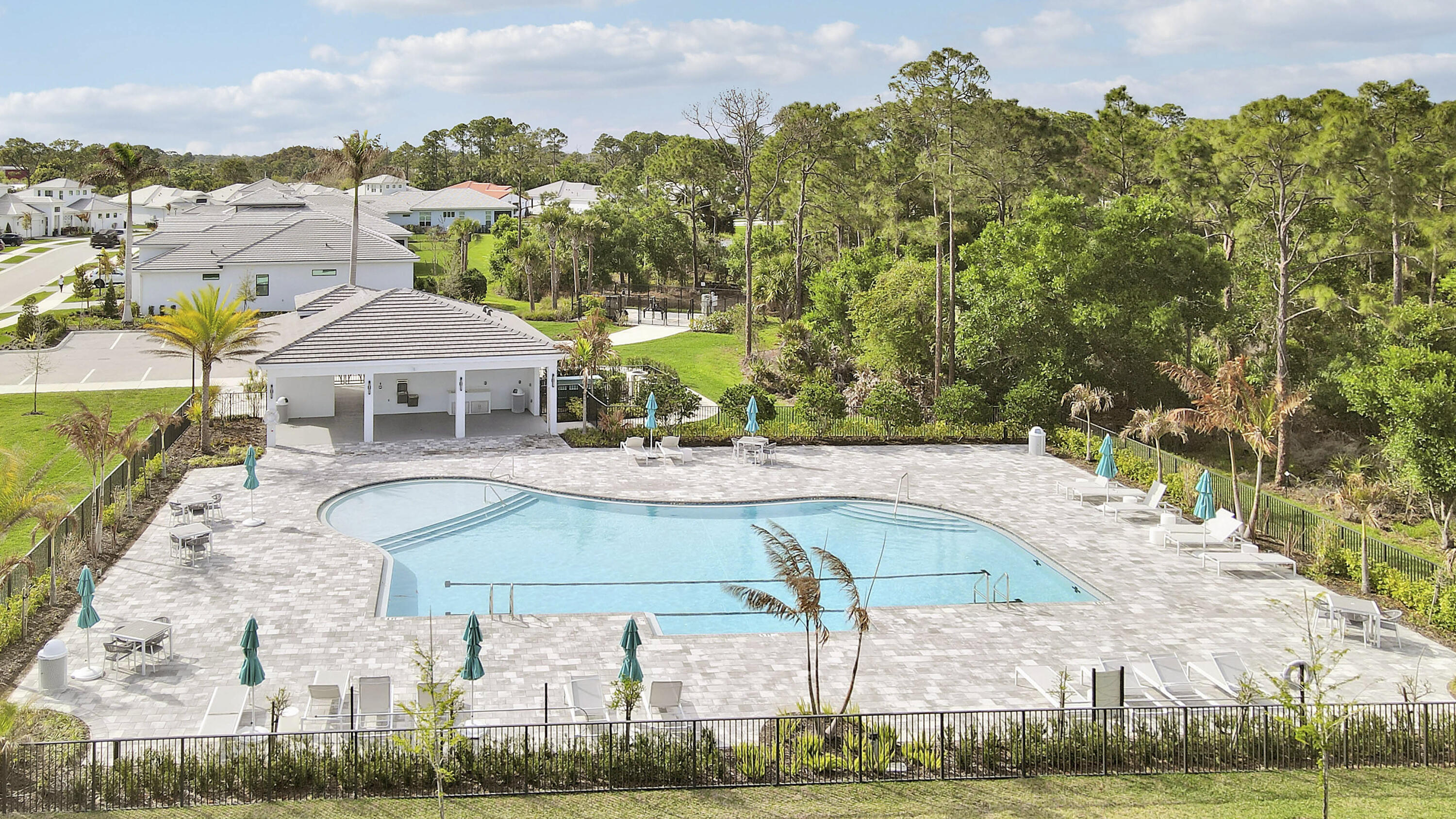 COVE ROYALE PUD PHASE 1 - Residential