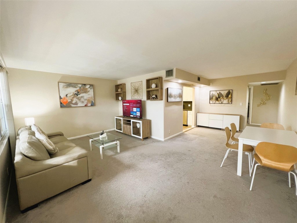 WYNMOOR VILLAGE - Residential