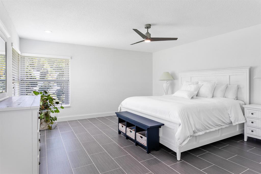 BOCA GREENS 6 - Residential