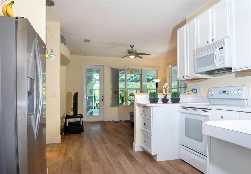 JENSEN BEACH COUNTRY CLUB PLAT NO. 8 - Residential