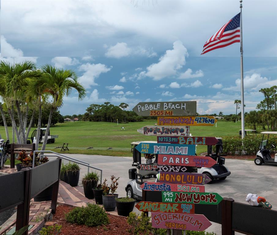 JENSEN BEACH COUNTRY CLUB PLAT NO. 8 - Residential