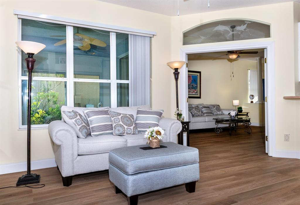 JENSEN BEACH COUNTRY CLUB PLAT NO. 8 - Residential