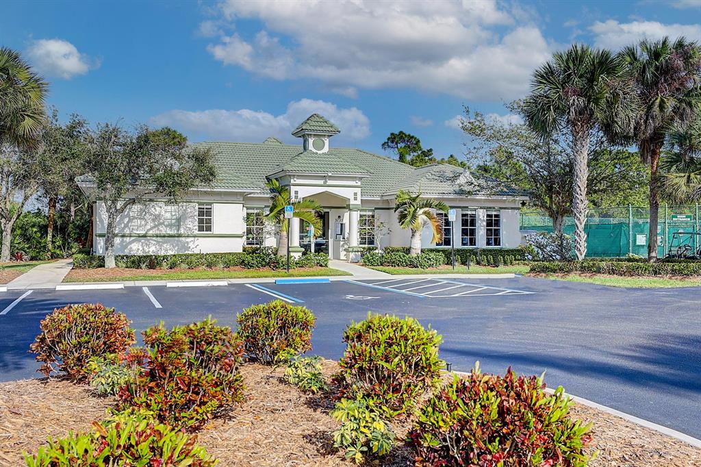 JENSEN BEACH COUNTRY CLUB PLAT NO. 8 - Residential