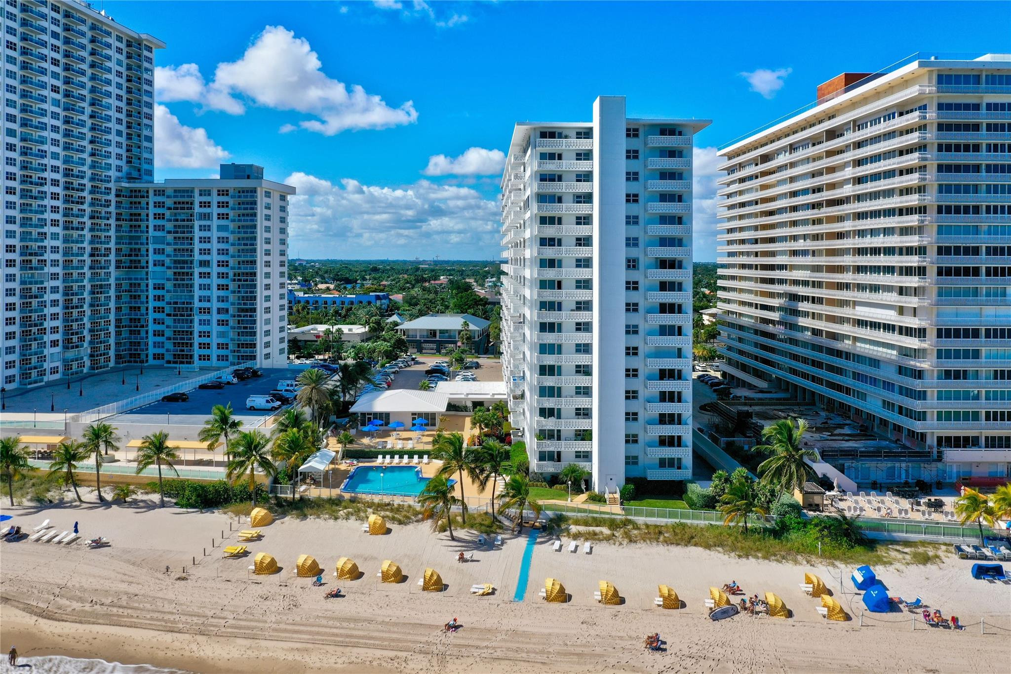 OCEAN SUMMIT - Residential