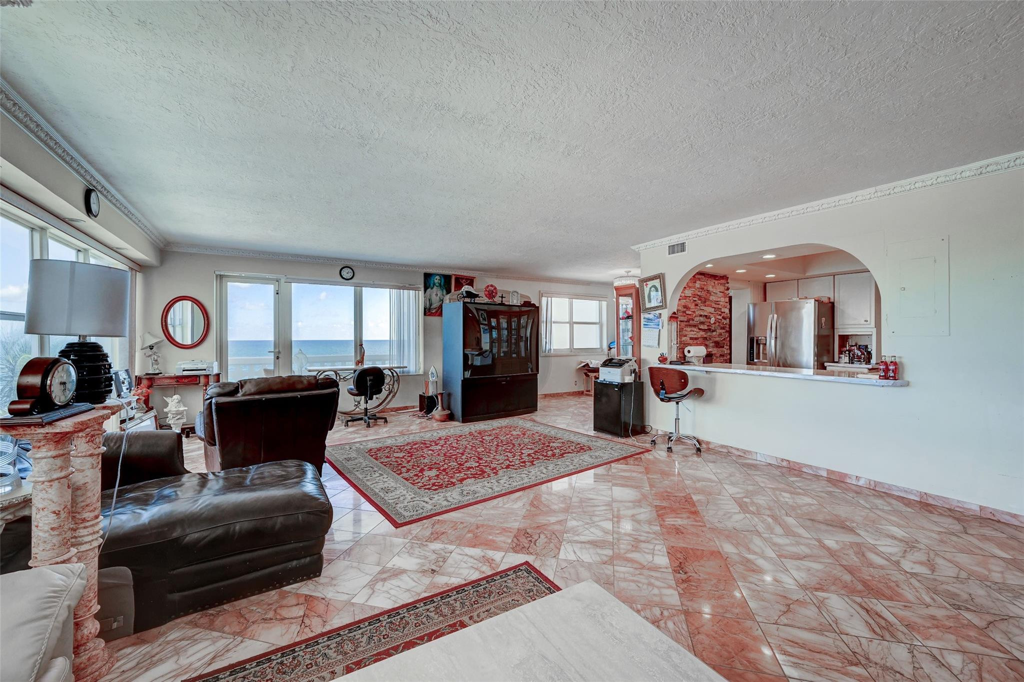 OCEAN SUMMIT - Residential