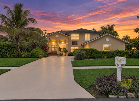 Tiny photo for 2158 Portland Avenue, Wellington, FL 33414 (MLS # B26078618)