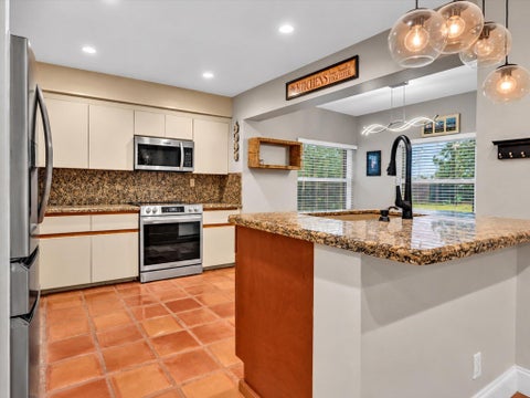 Tiny photo for 2158 Portland Avenue, Wellington, FL 33414 (MLS # B26078618)