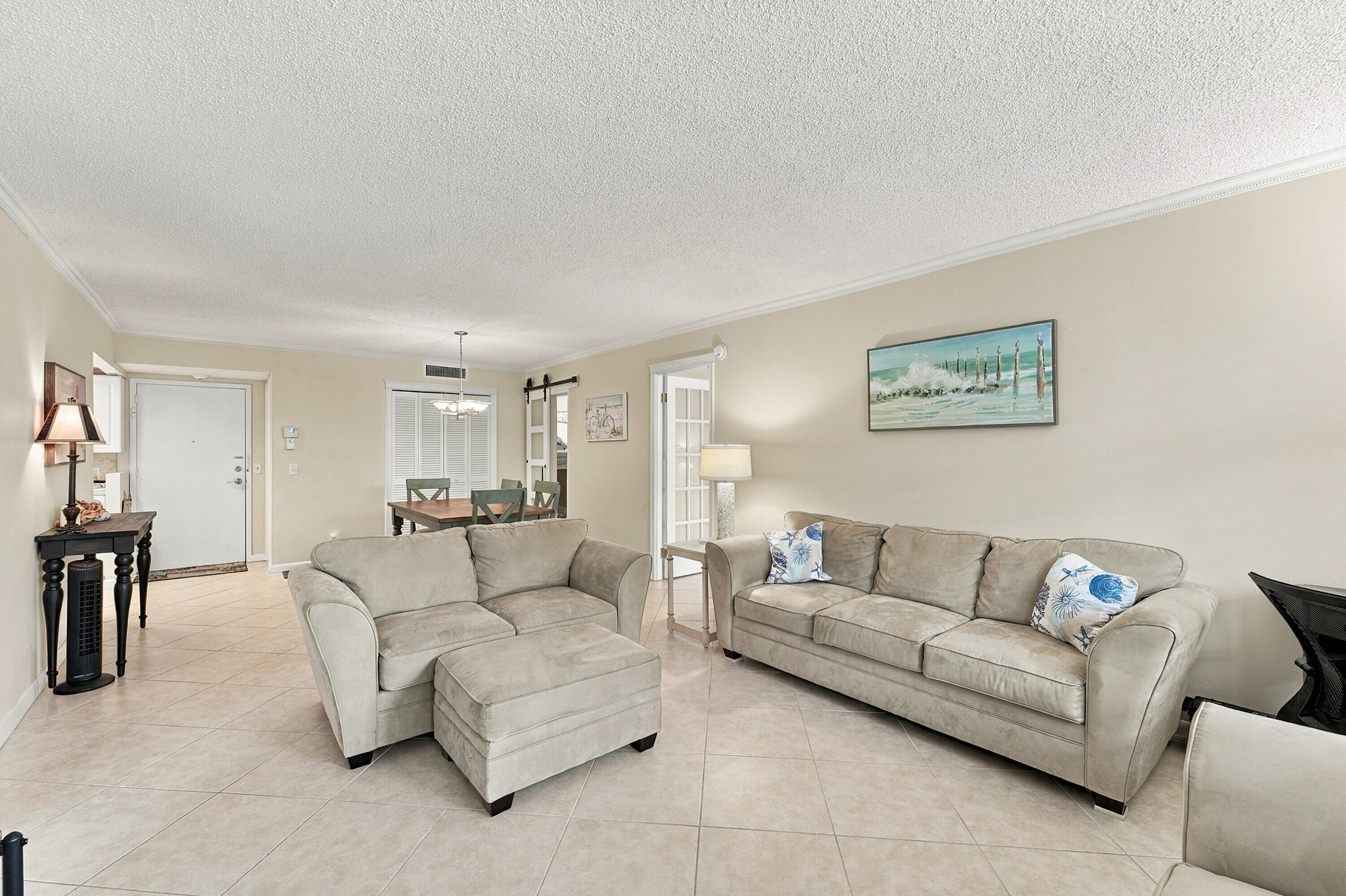 2000 S OCEAN Boulevard LB