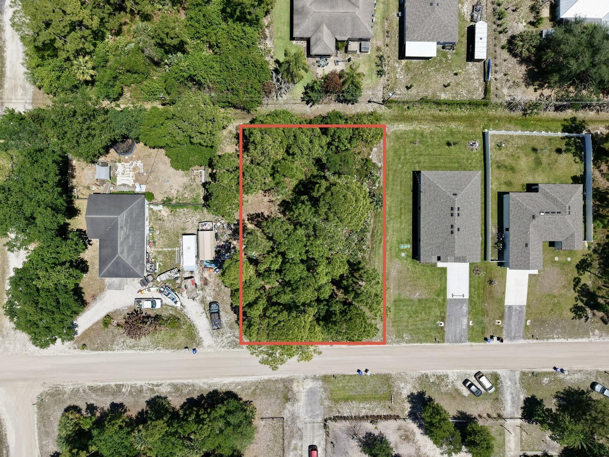 VERO LAKE ESTATES UNIT G - Land