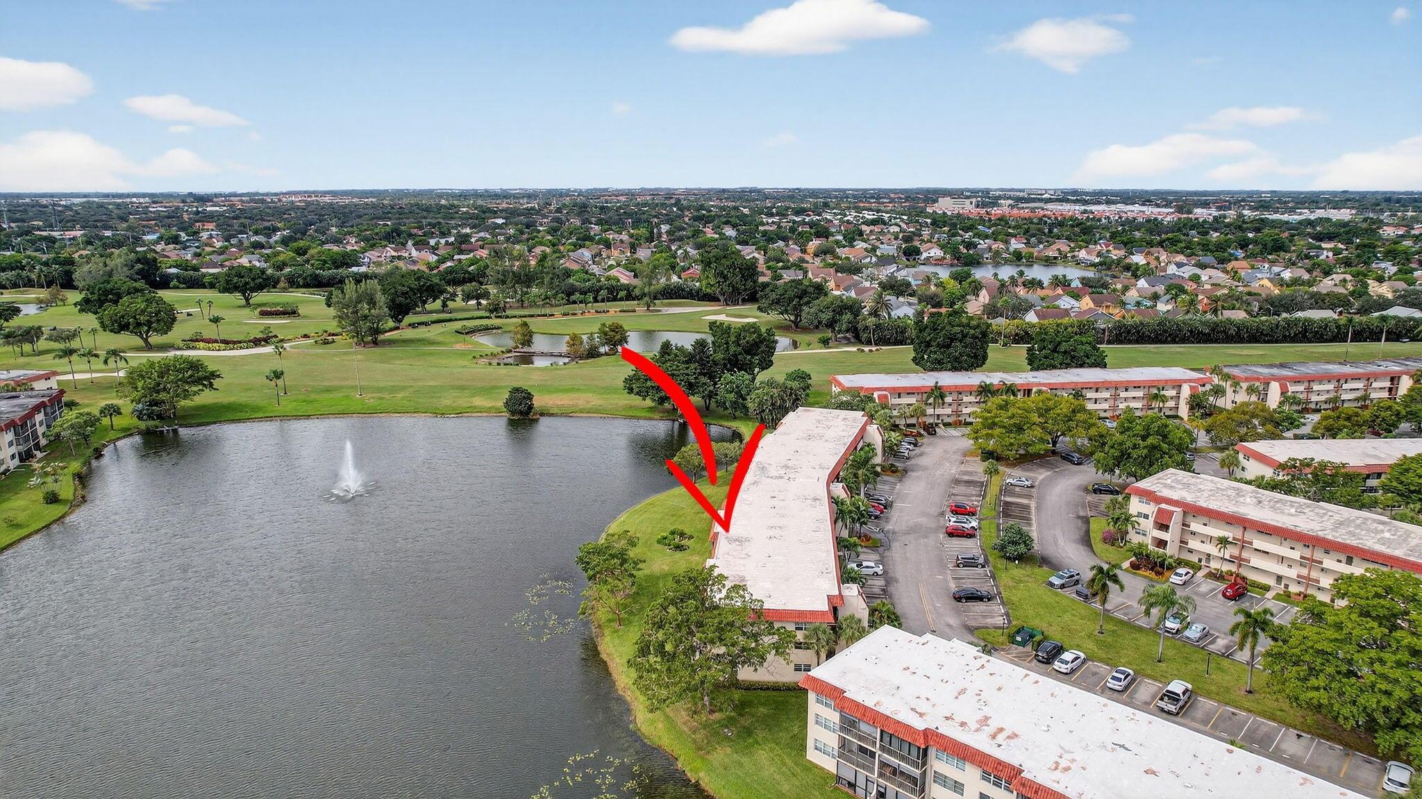 HOLLYBROOK GOLF AND Tenni - Residential