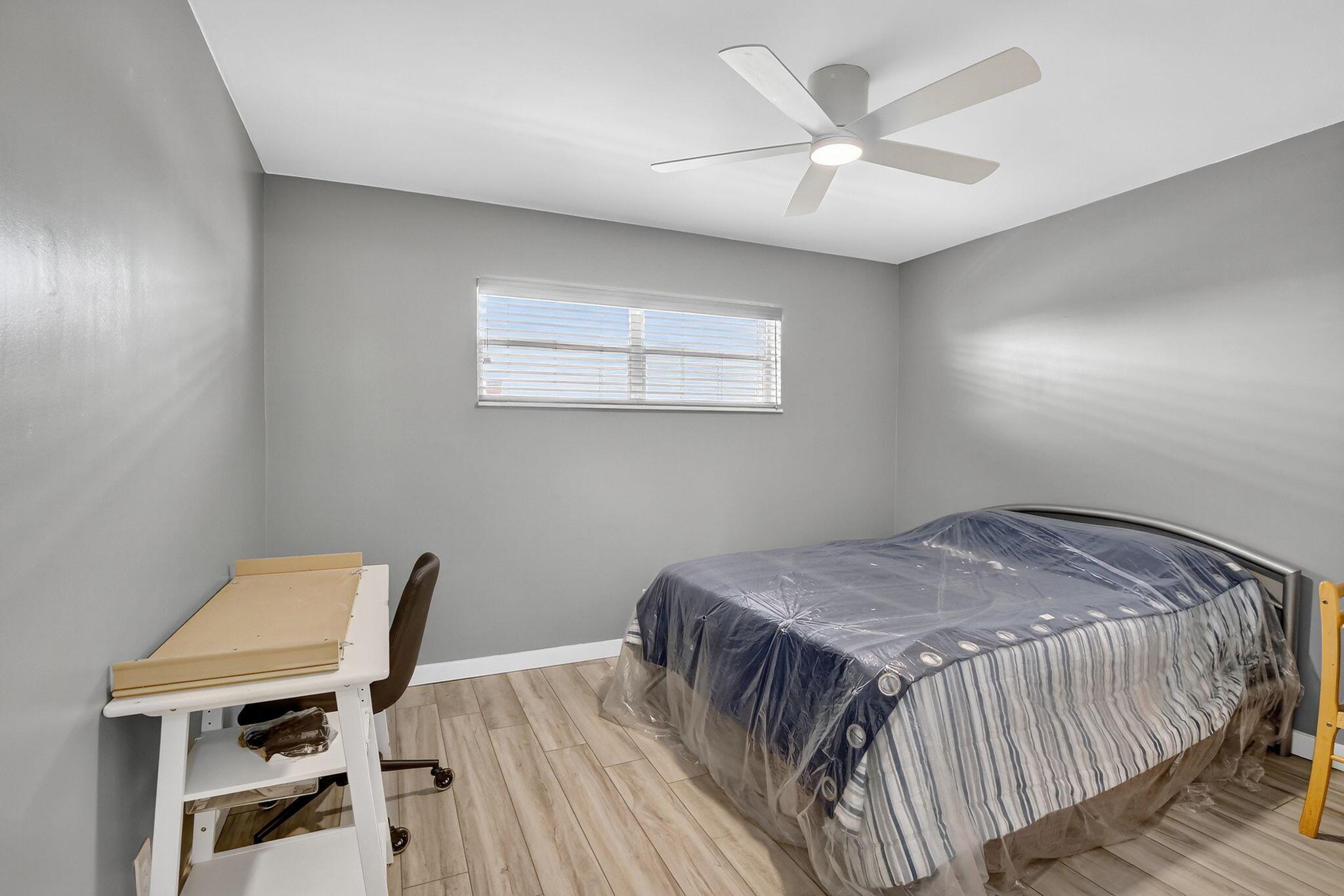 HOLLYBROOK GOLF AND Tenni - Residential