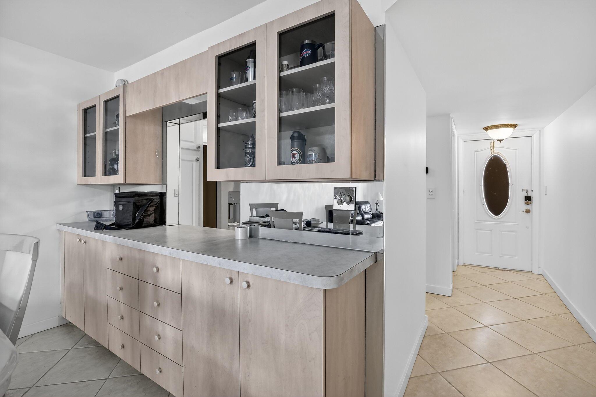 HOLLYBROOK GOLF AND Tenni - Residential