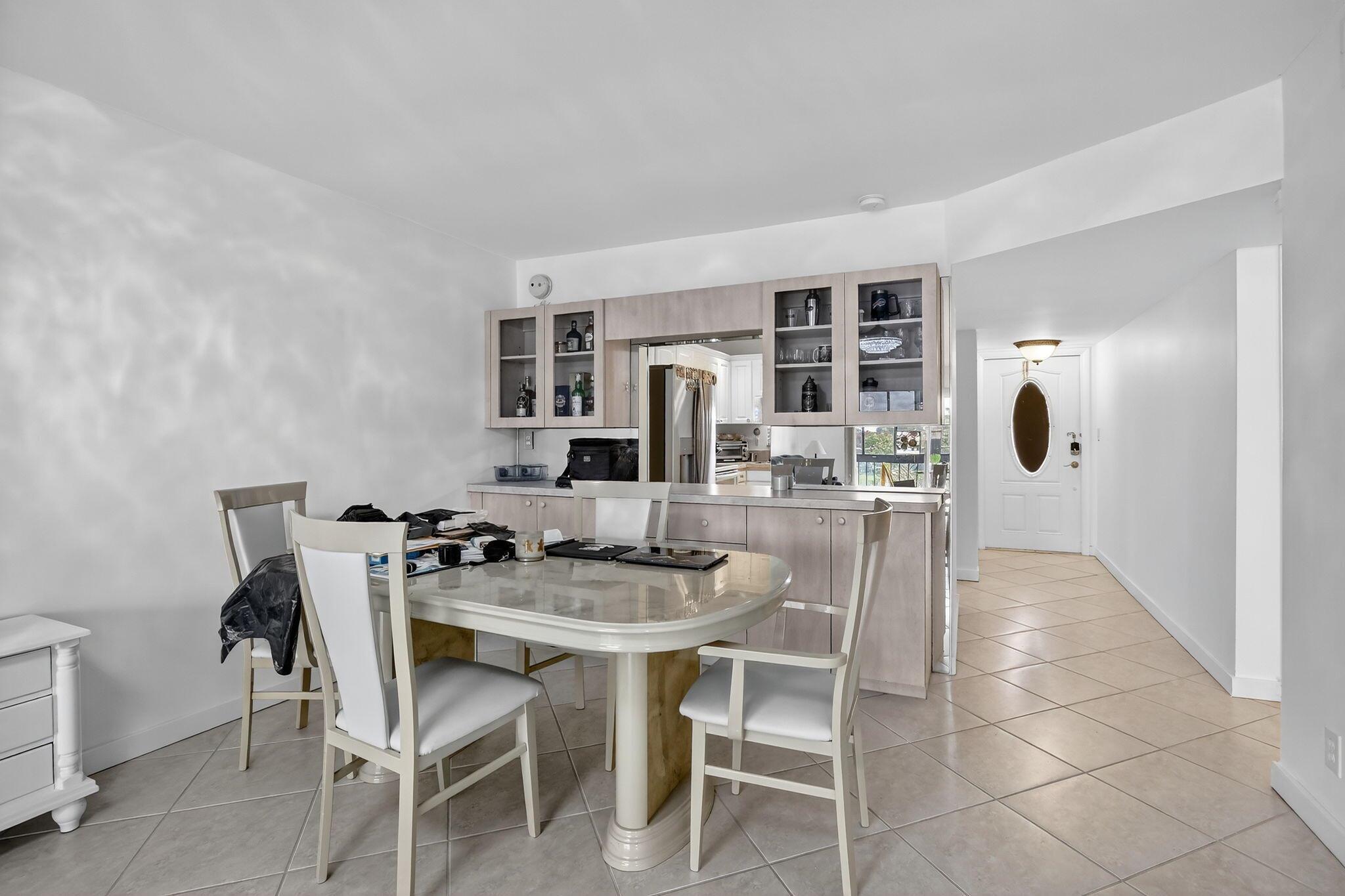 HOLLYBROOK GOLF AND Tenni - Residential