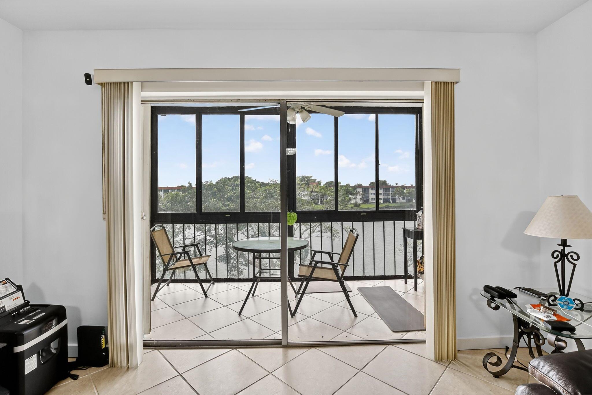 HOLLYBROOK GOLF AND Tenni - Residential