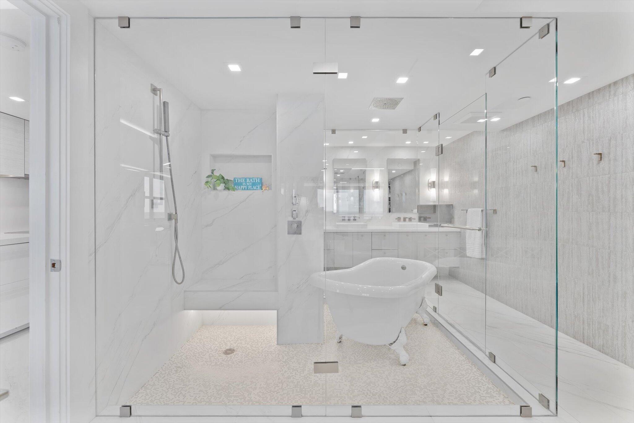 CLARENDON CONDO - Residential