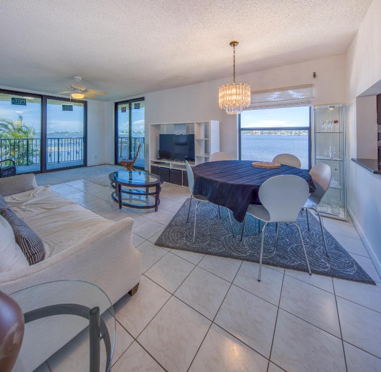 Hidden Harbour - Residential