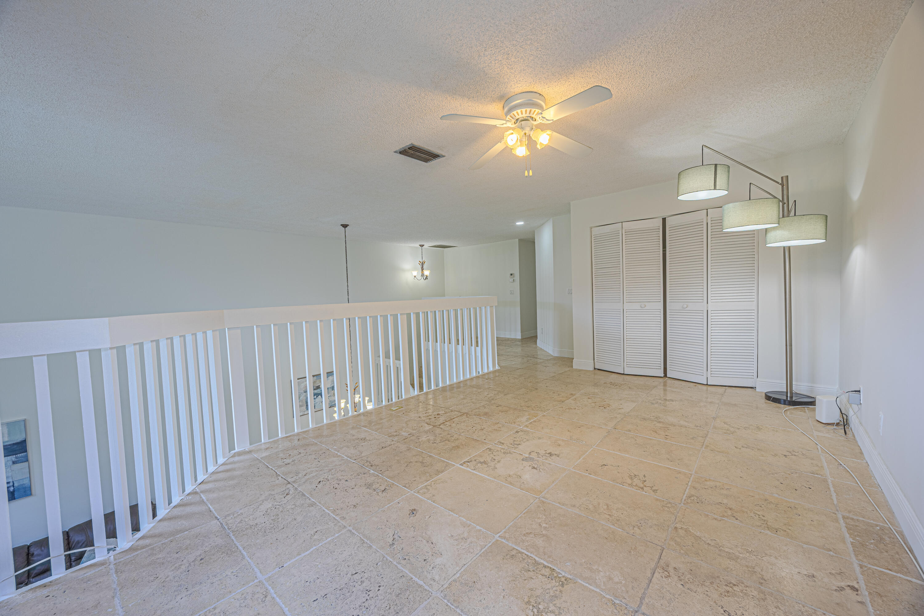 S & R OF INVERRARY - Residential