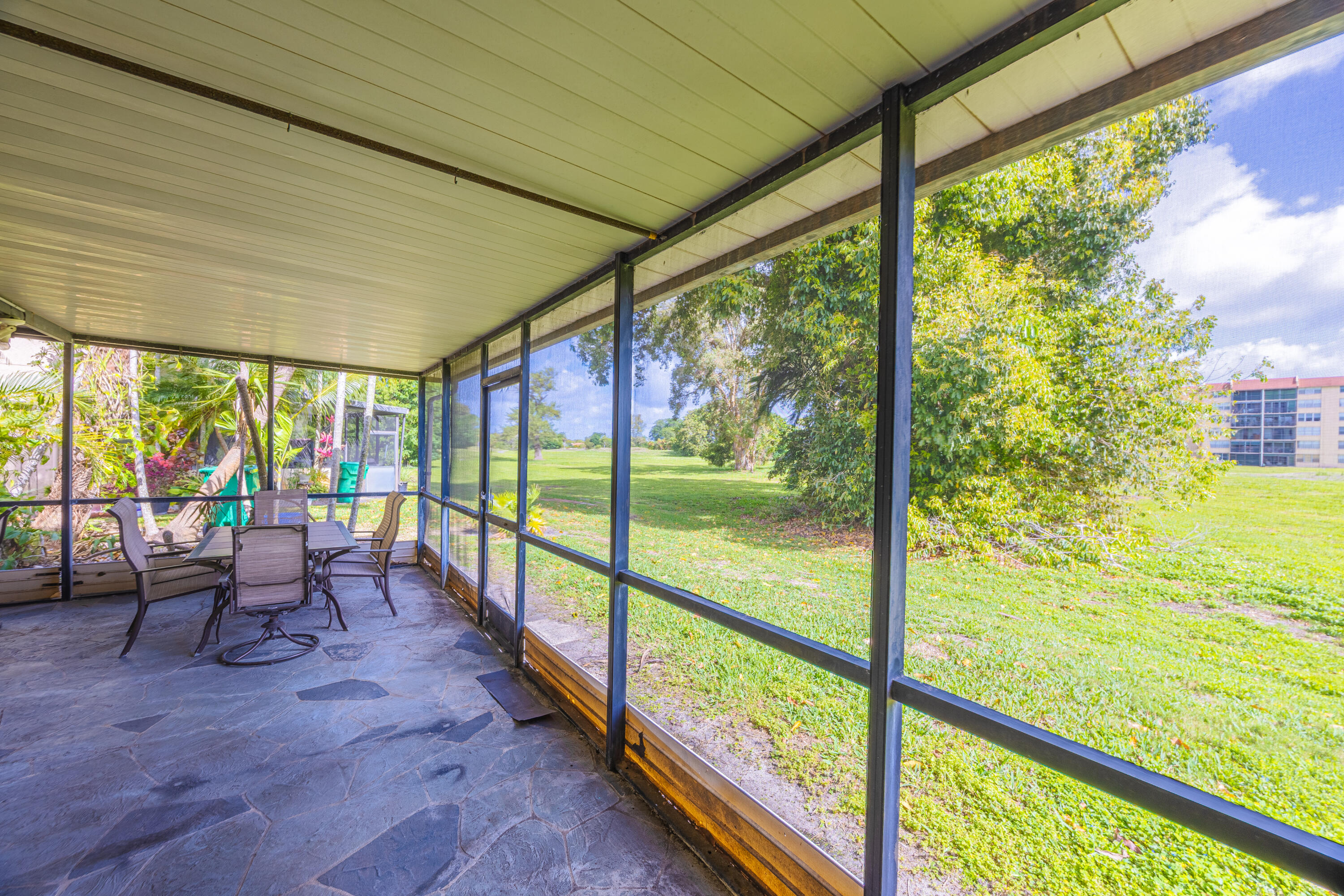 S & R OF INVERRARY - Residential