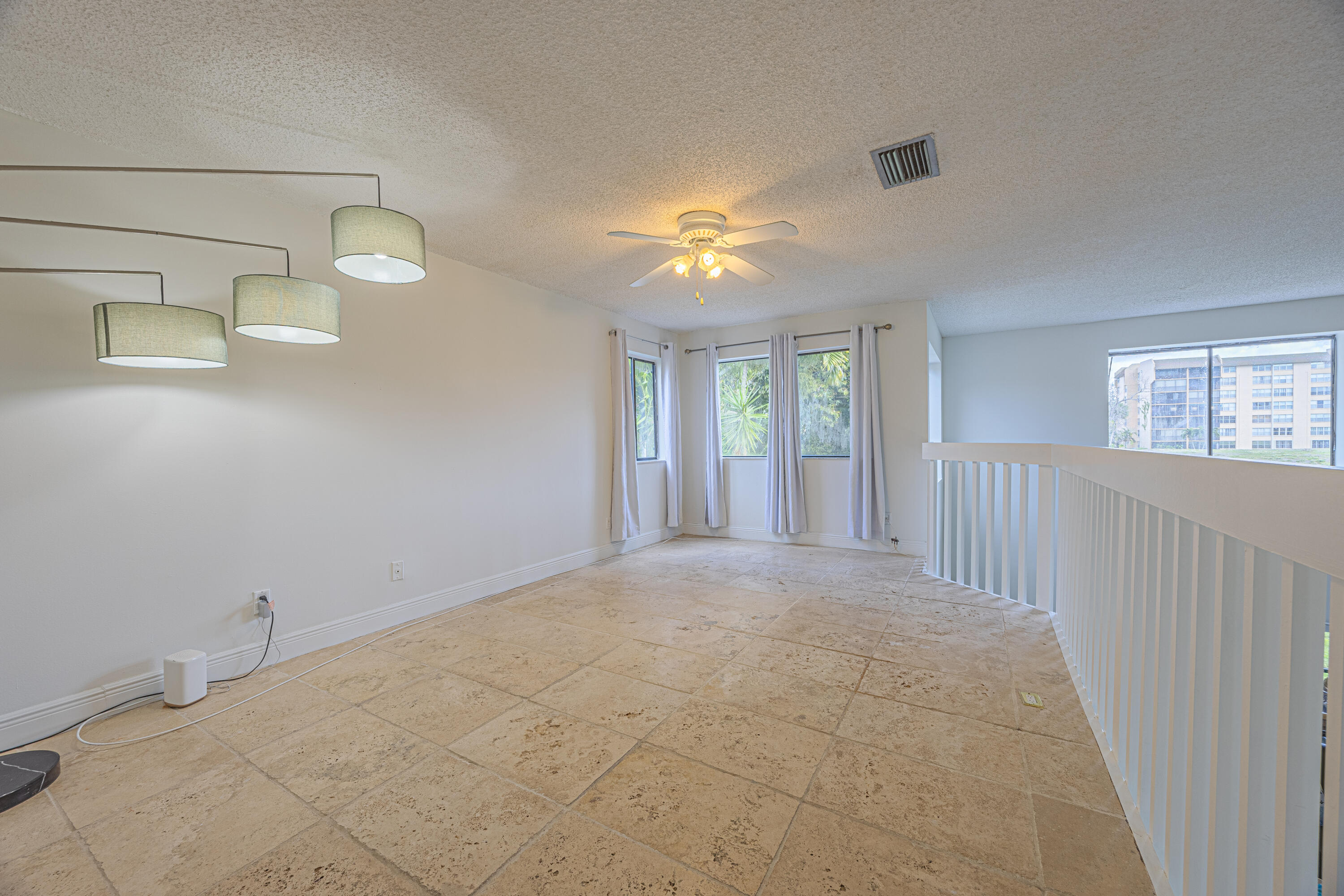 S & R OF INVERRARY - Residential