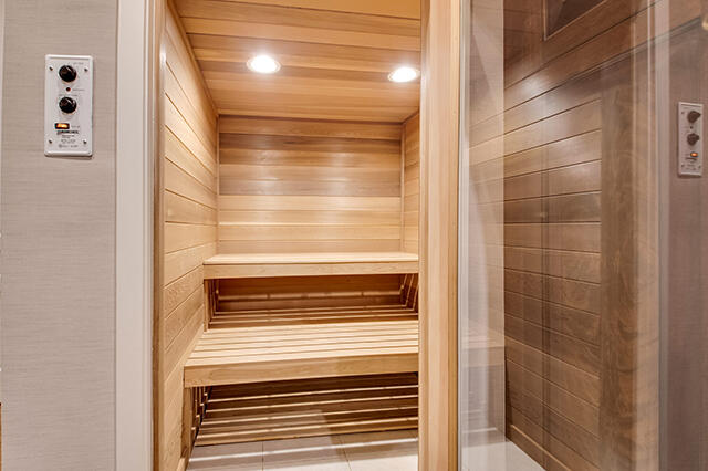 ST ANDREWS COUNTRY CLUB - Residential