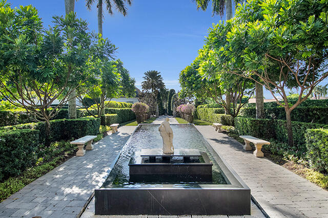ST ANDREWS COUNTRY CLUB - Residential