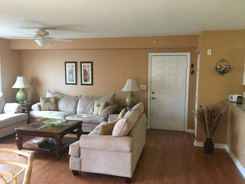 THE CLUB AT ST LUCIE WEST, A CONDOMINIUM - Residential Lease