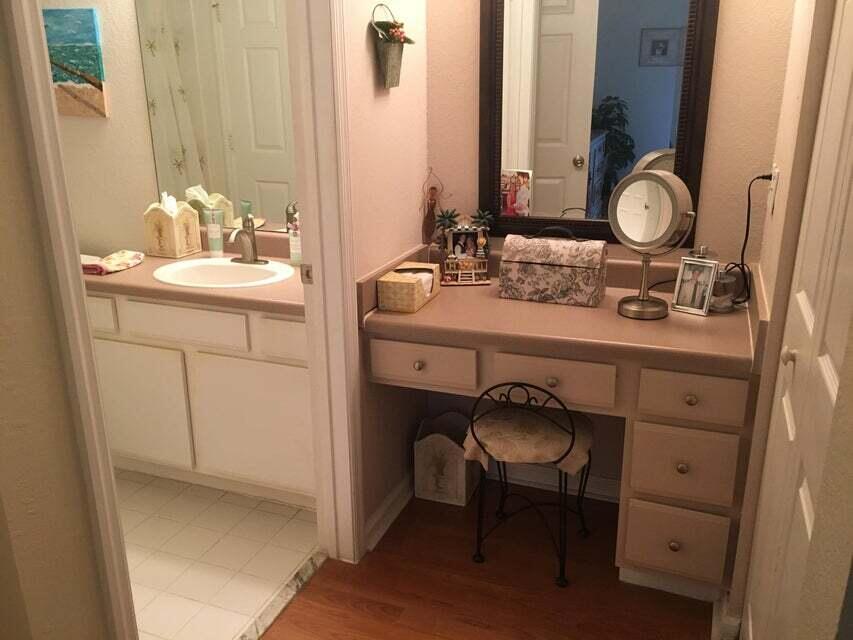 THE CLUB AT ST LUCIE WEST, A CONDOMINIUM - Residential Lease