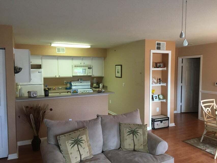 THE CLUB AT ST LUCIE WEST, A CONDOMINIUM - Residential Lease