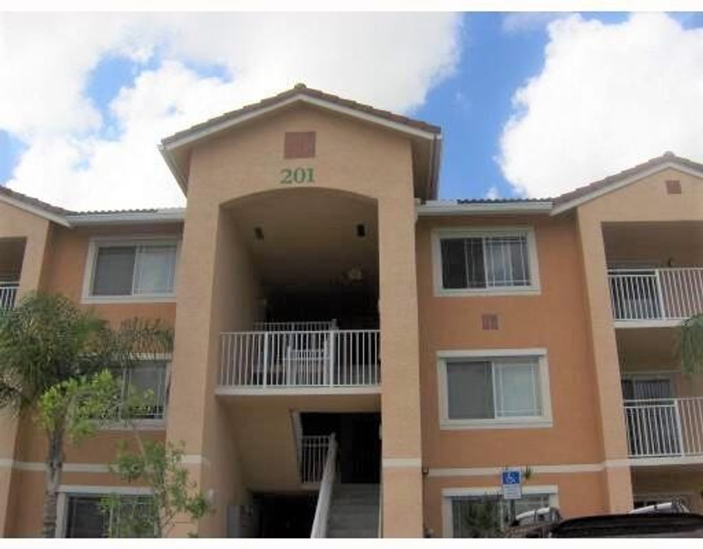 Photo of 201 SW Palm Drive #105, Port St Lucie, FL 34986 (MLS # R10905868)
