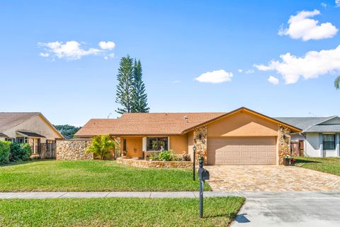 19873 Court Of The Myrtles Boca Raton FL 33434