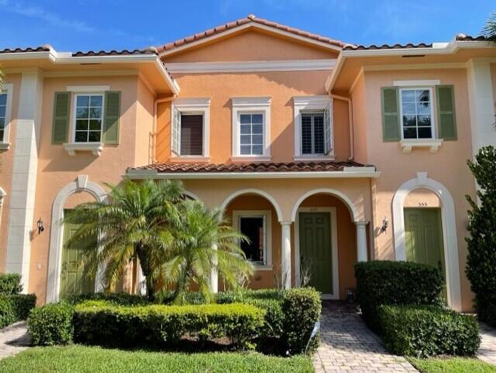 Photo of 559 Dakota Drive, Jupiter, FL 33458 (MLS # R10790591)