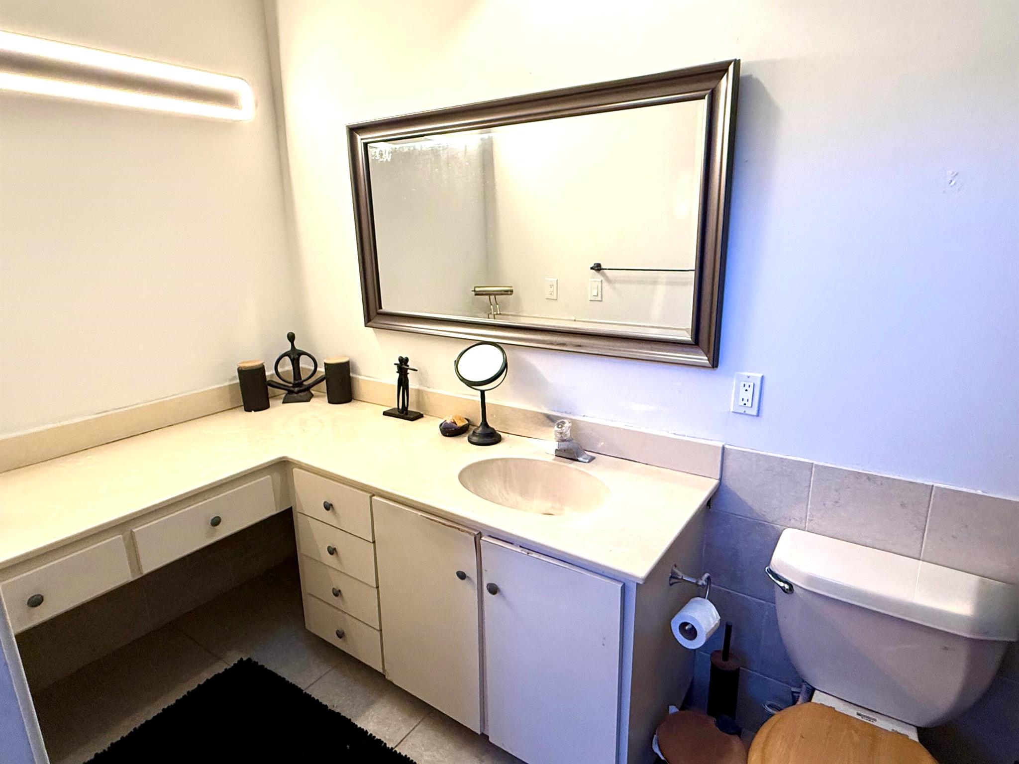 SUGAR POND MANOR OF WELLI - Residential Lease