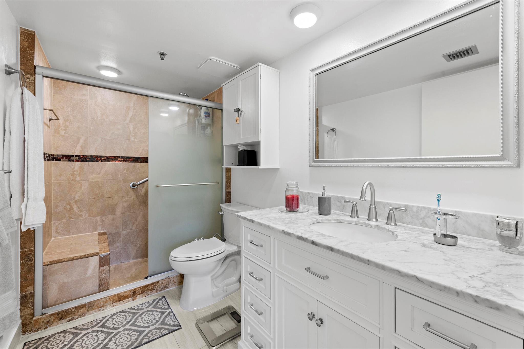 WILLOWWOOD MIDRISE - Residential