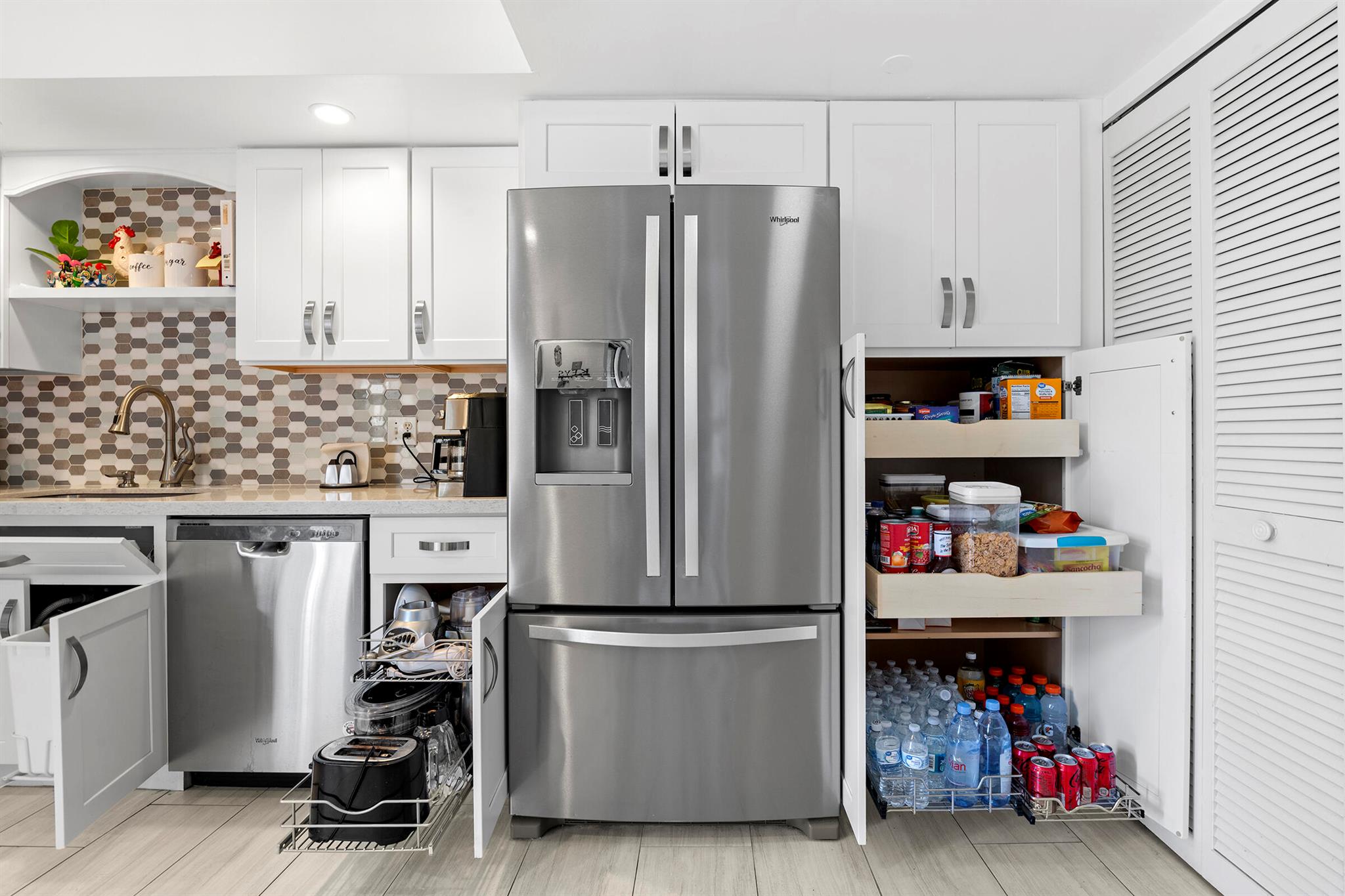 WILLOWWOOD MIDRISE - Residential