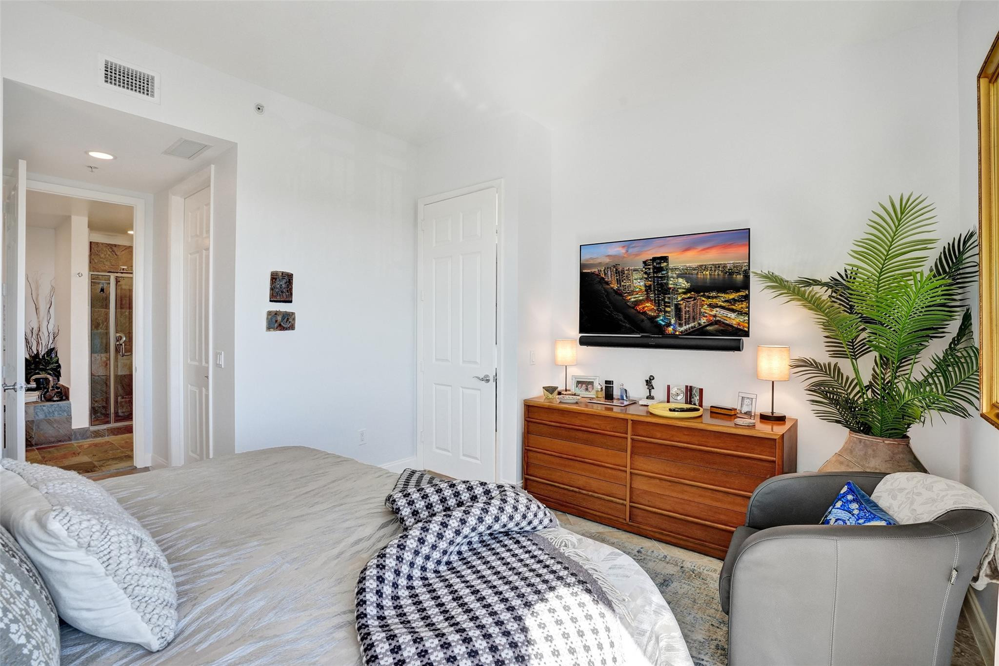 Wilton Station - Residential