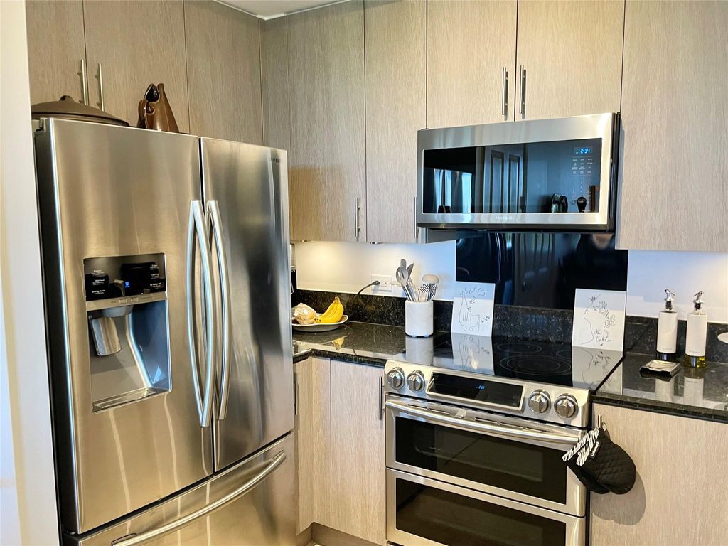 Photo of 2601 NE 14th Avenue #401, Fort Lauderdale, FL 33334 (MLS # F10554190)