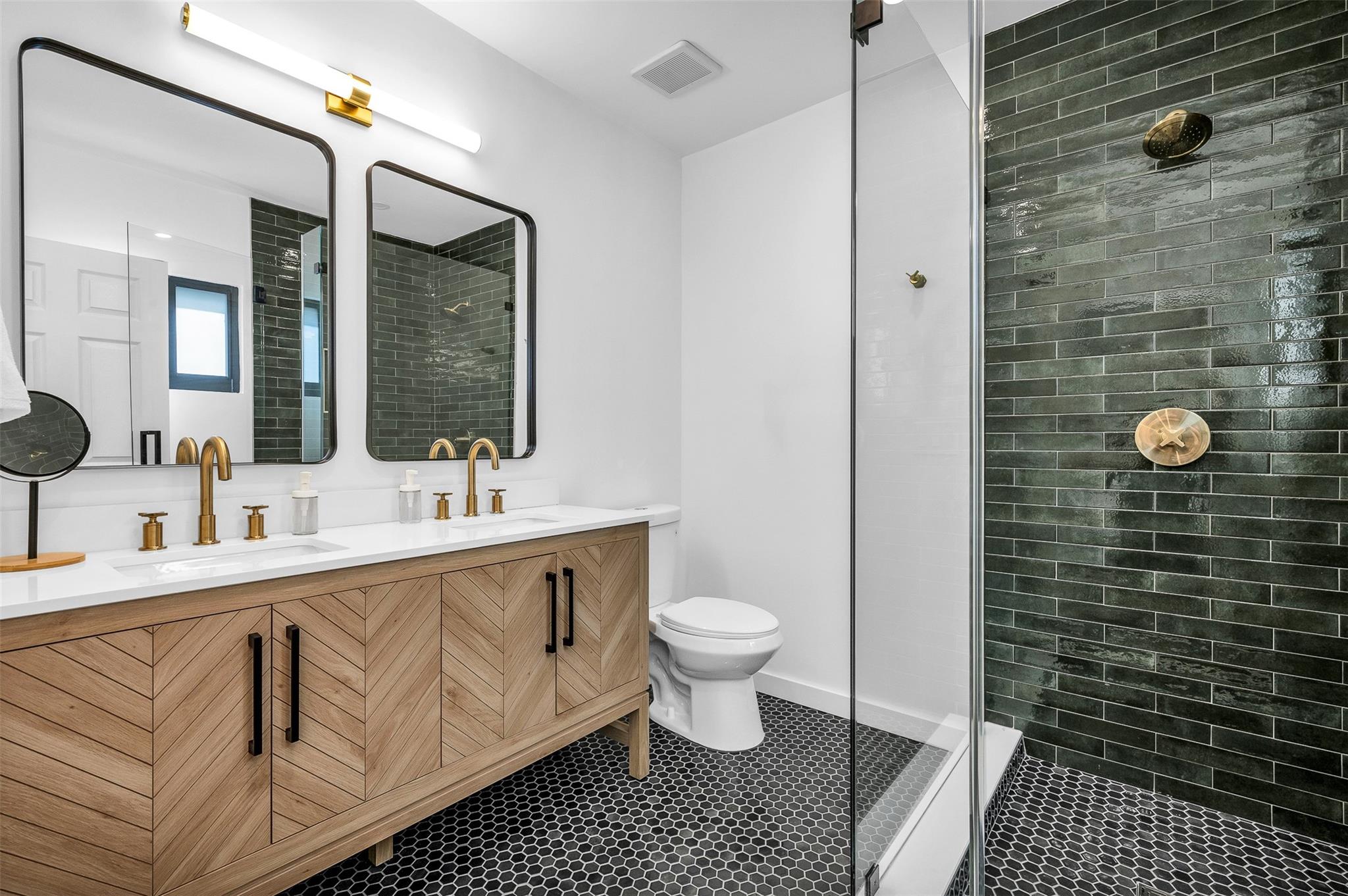 Greens Sub 19-18 B - Residential Income