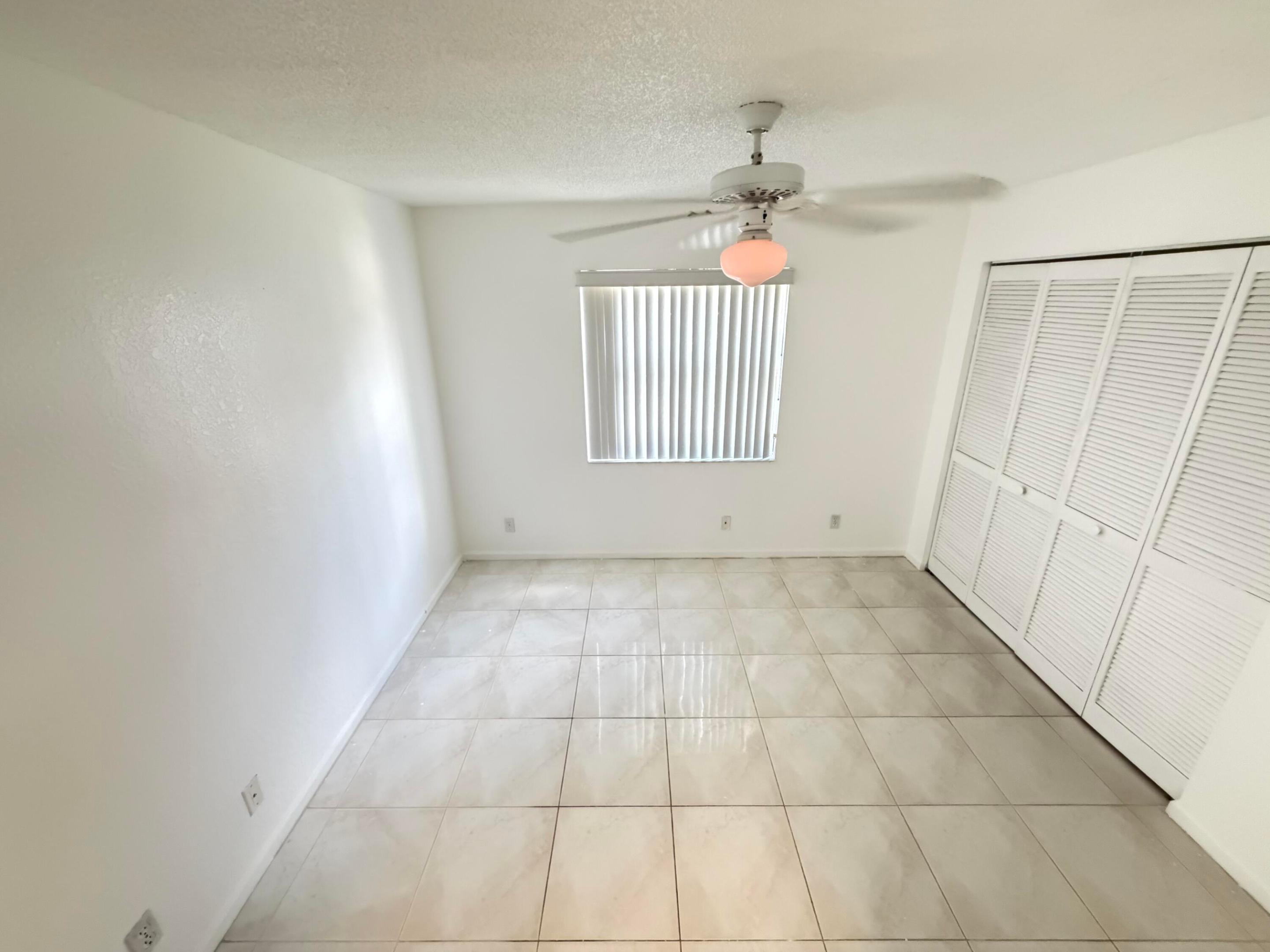 PALM ISLES - Residential