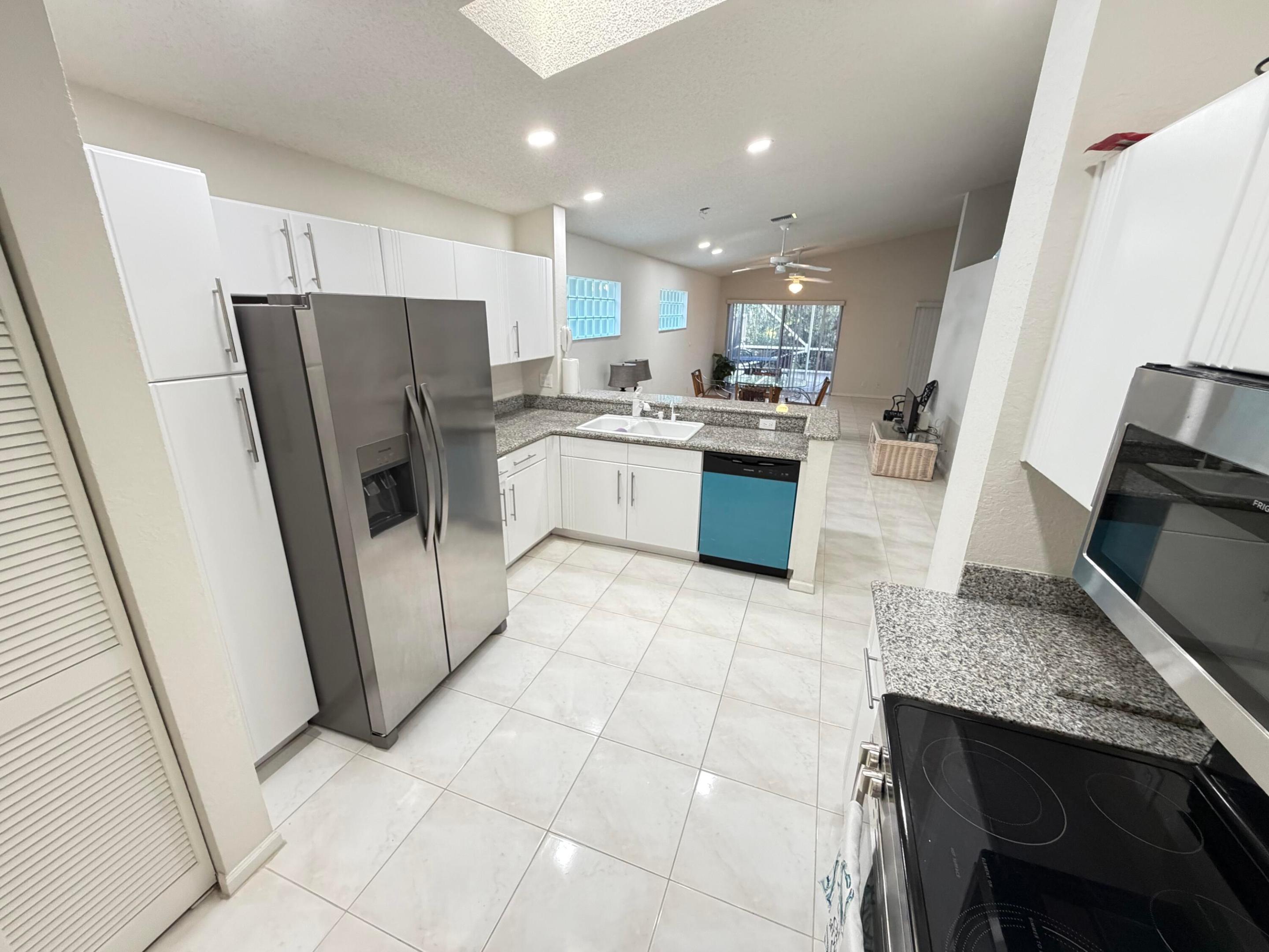 PALM ISLES - Residential