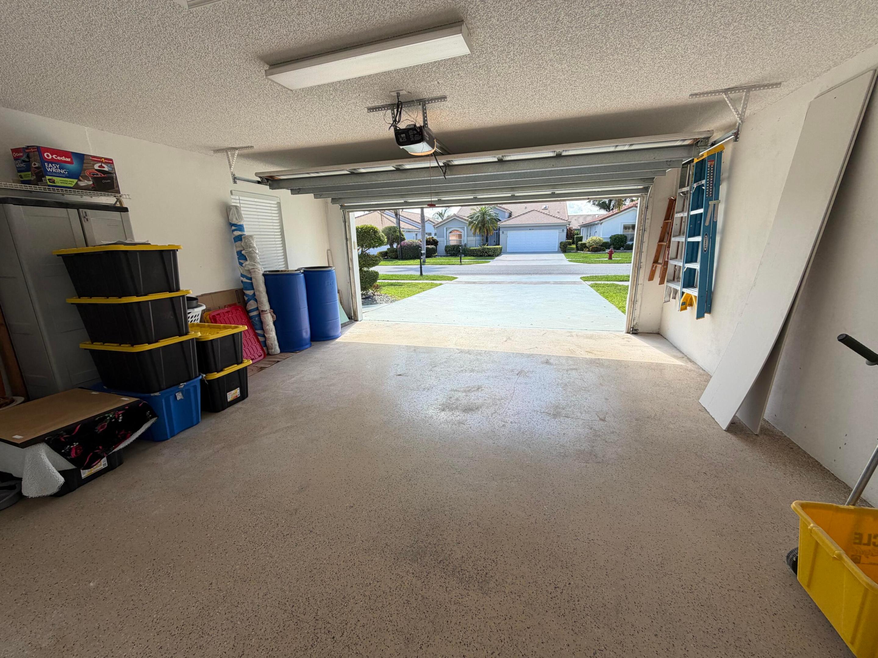 PALM ISLES - Residential