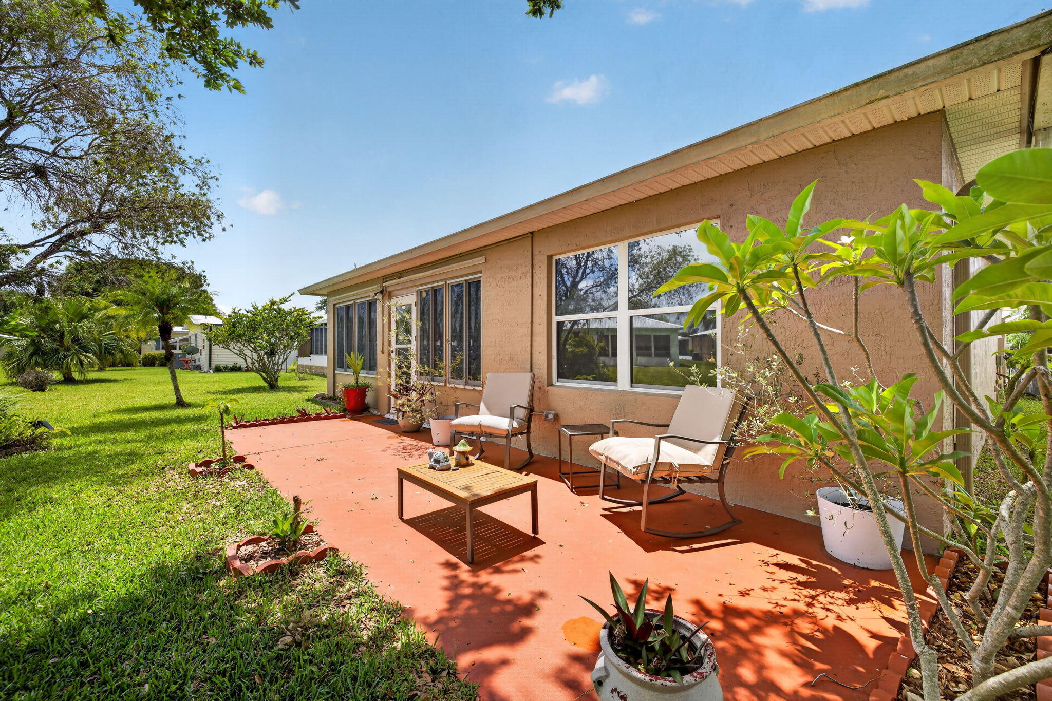 SPANISH LAKES FAIRWAYS LEASEHOLD ESTATES - Residential